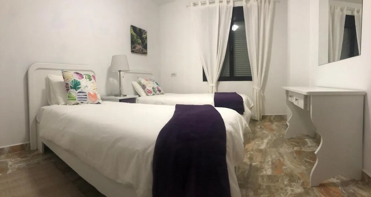 Apartamento Luján 5E y 7G entre senderos y playas, laurisilva y plataneras Puntallana